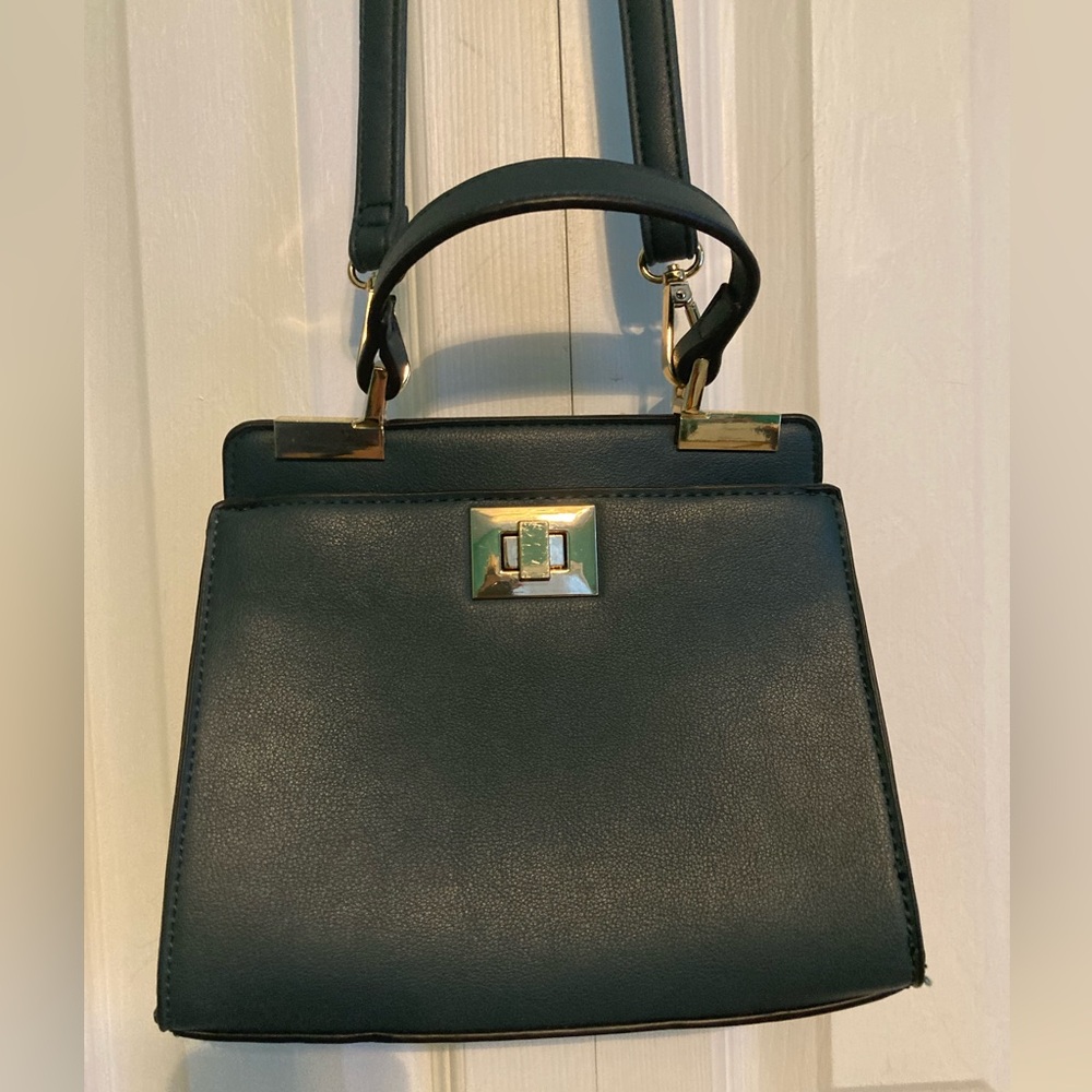 Green & Gold Classy Crossbody
